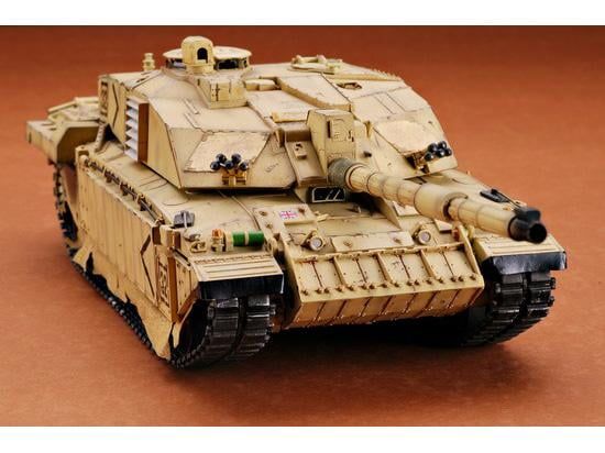 Trumpeter 1/35 Scale British Challenger 2 MBT Operation Telic Iraq 2003 Model Kit