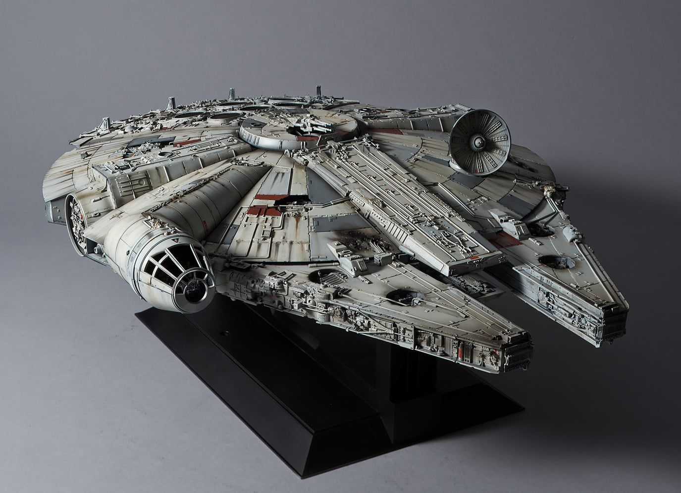 Star Wars Bandai Millennium Falcon Perfect Grade Kit Hobbies
