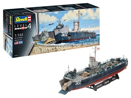 Revell 1/144 Scale US Navy Landing Slip Medium Model Kit 