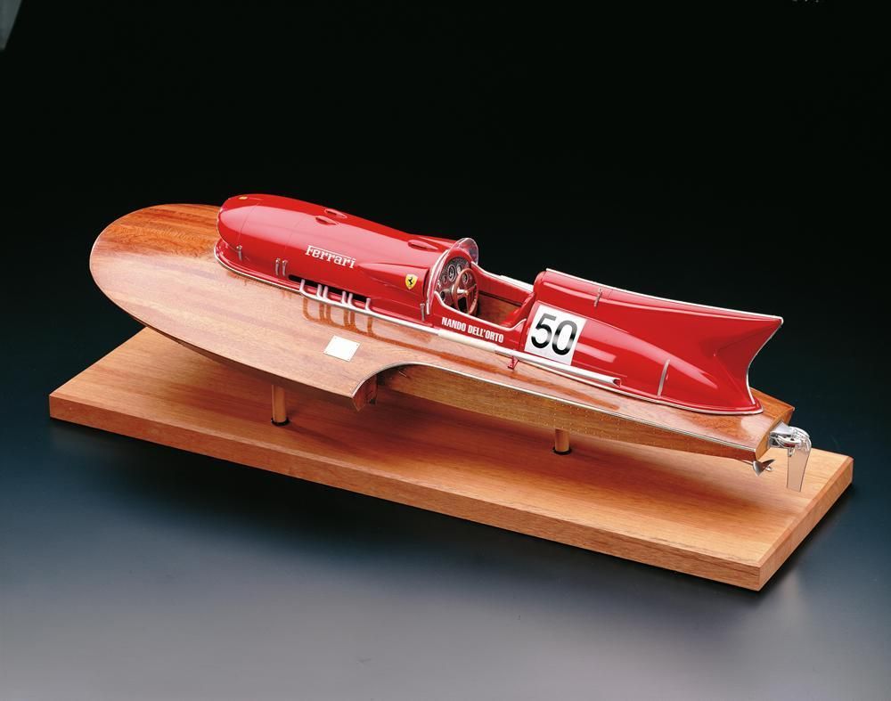  Amati 1/8 Scale Arno X1 Ferrari Hydroplane Model Boat Kit