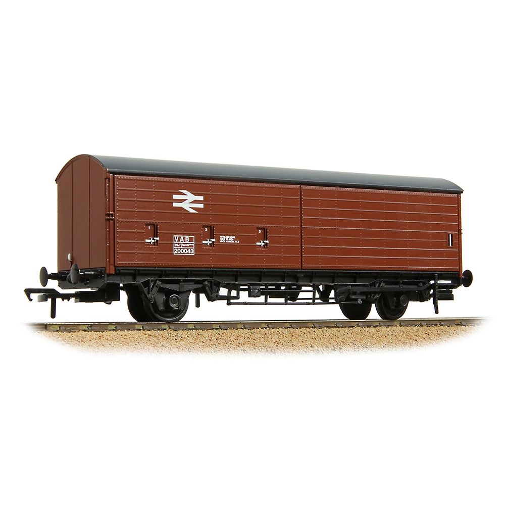 Branchline BR VAB Van BR Freight Brown OO Gauge