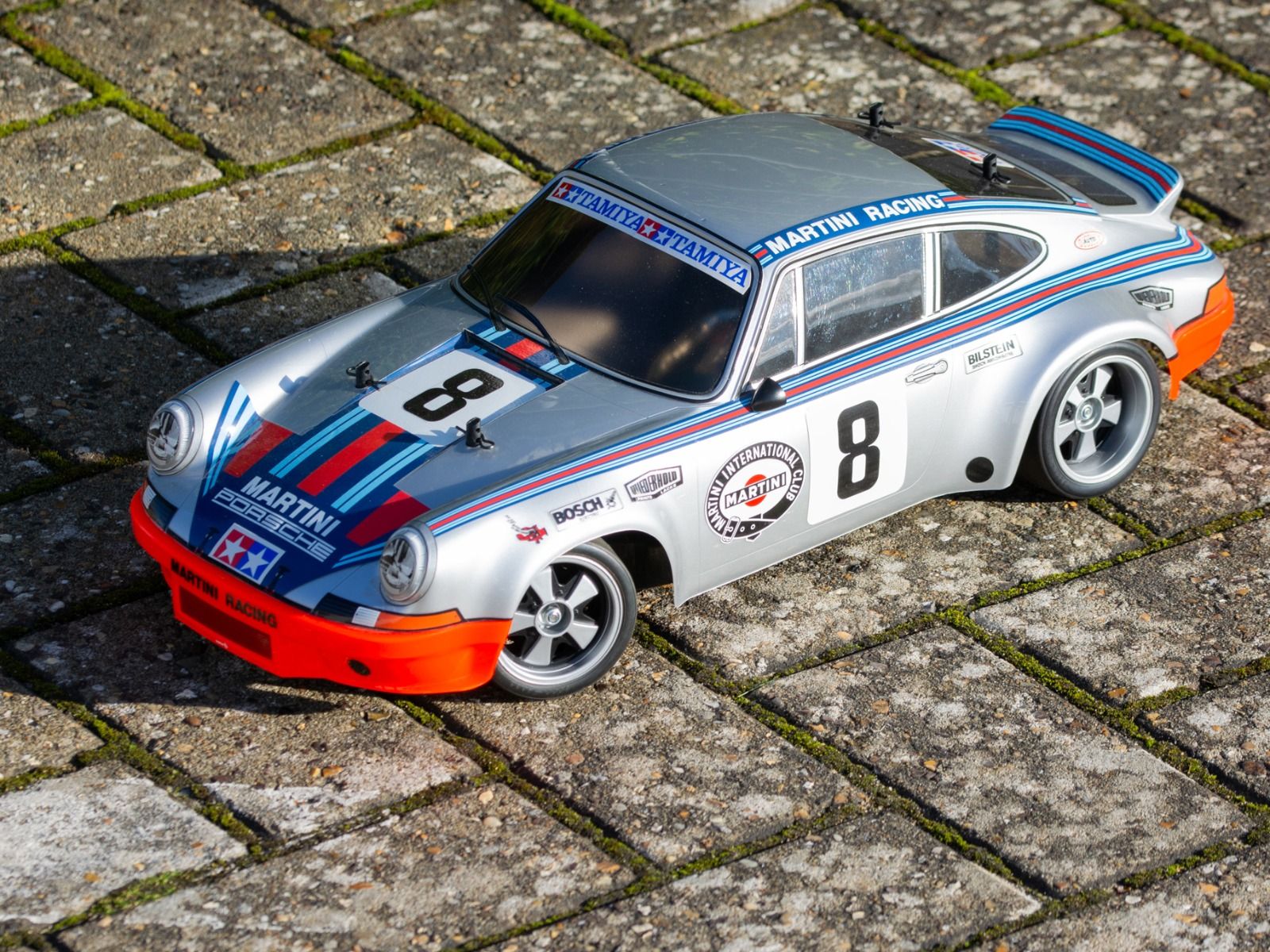 Kit Carrosserie Porsche 911 Carrera RSR Martini - Modélisme Tamiya | Réf. 300051543 Modèle à Monter Adulte