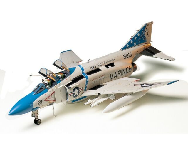 Tamiya 1/32 Scale McDonnell F-4 J Phantom II Model Kit