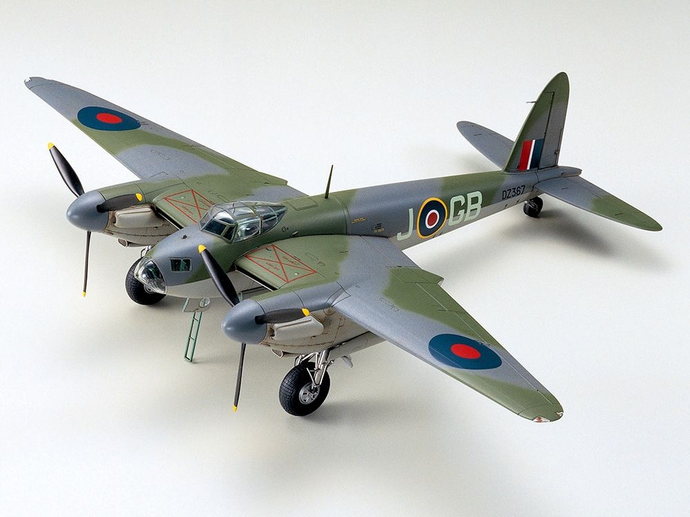 Tamiya 1/48 Scale De Havilland Mosquito B MK.IV/PR MK.IV Model Kit