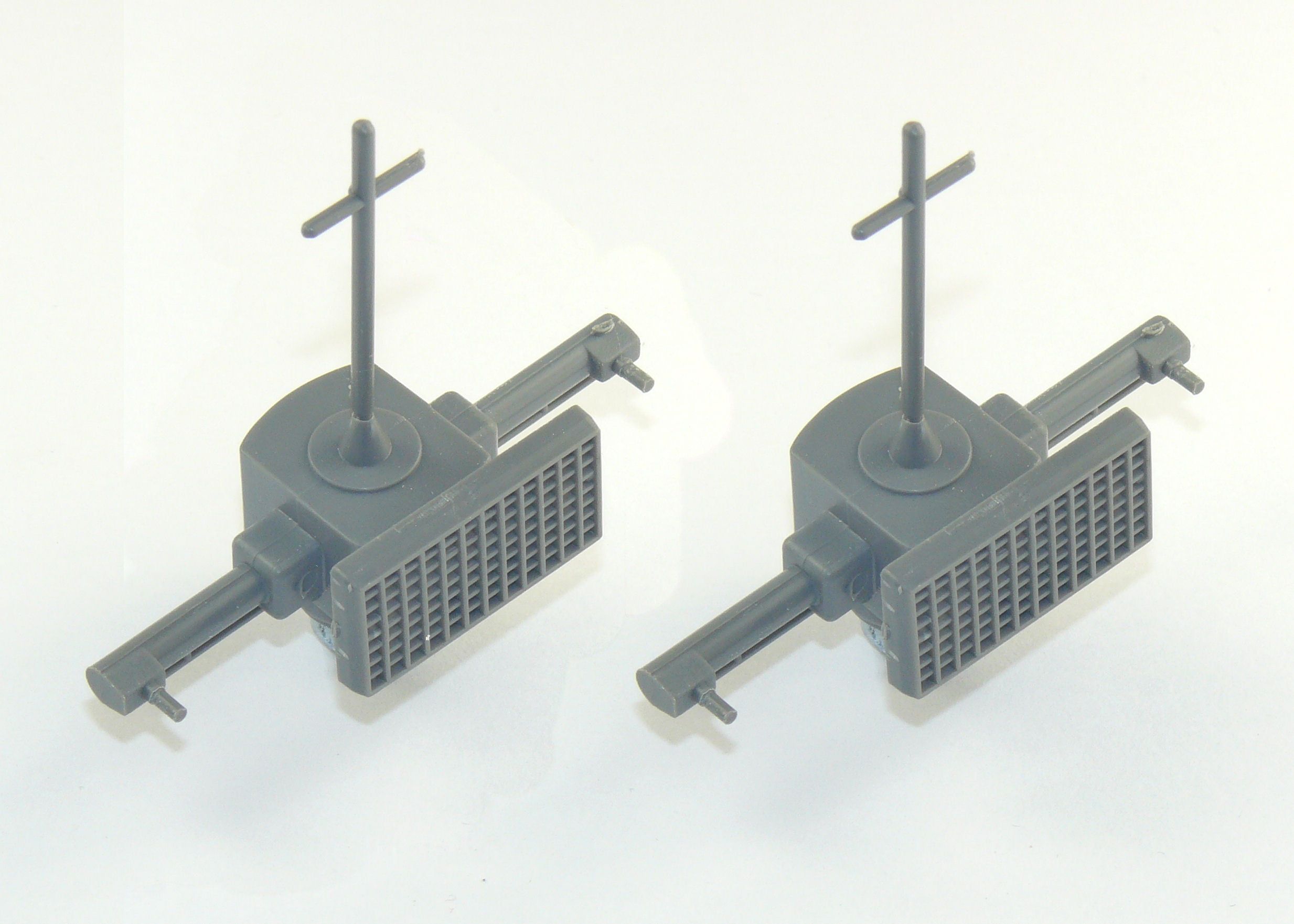 Radar and Range Finder 55 x 54mm 1:200 Scale Pack of 2 for Model Ship Kits