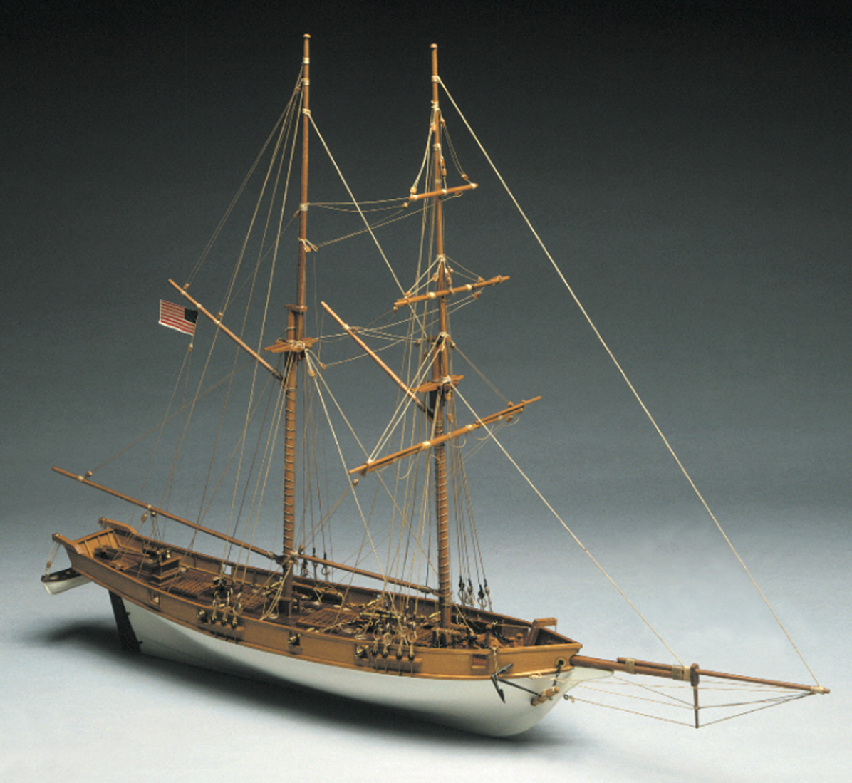 Mantua Models 1/40 Scale Albatros Ship Model Kit