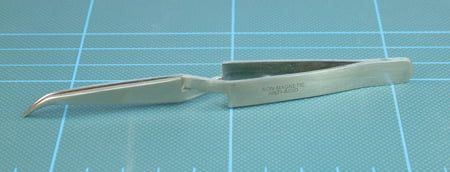 Expo 4 inch Crosslock Tweezer curved