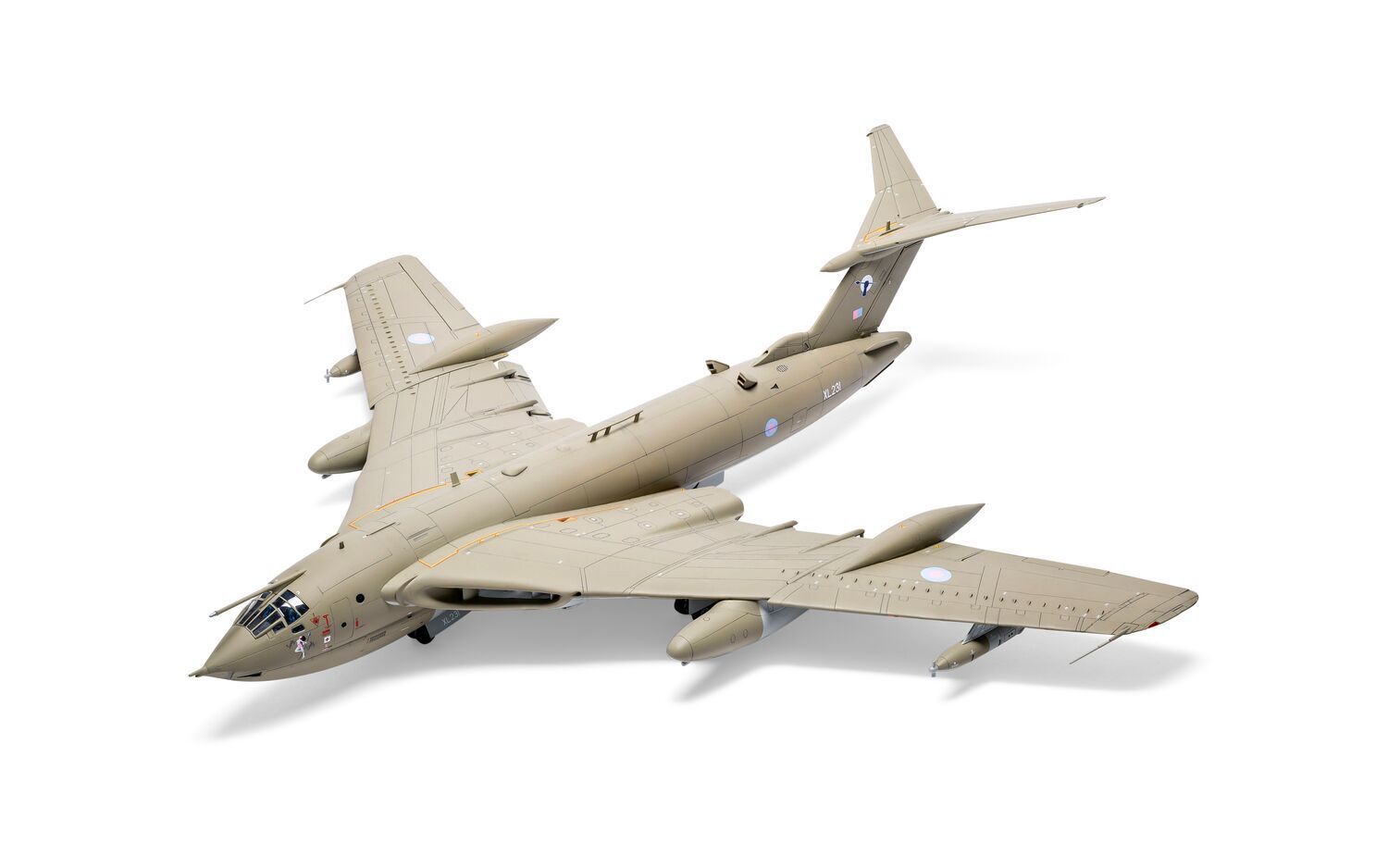 Airfix 1/72 Scale Handley Page Victor K.2/SR.2 Model Kit