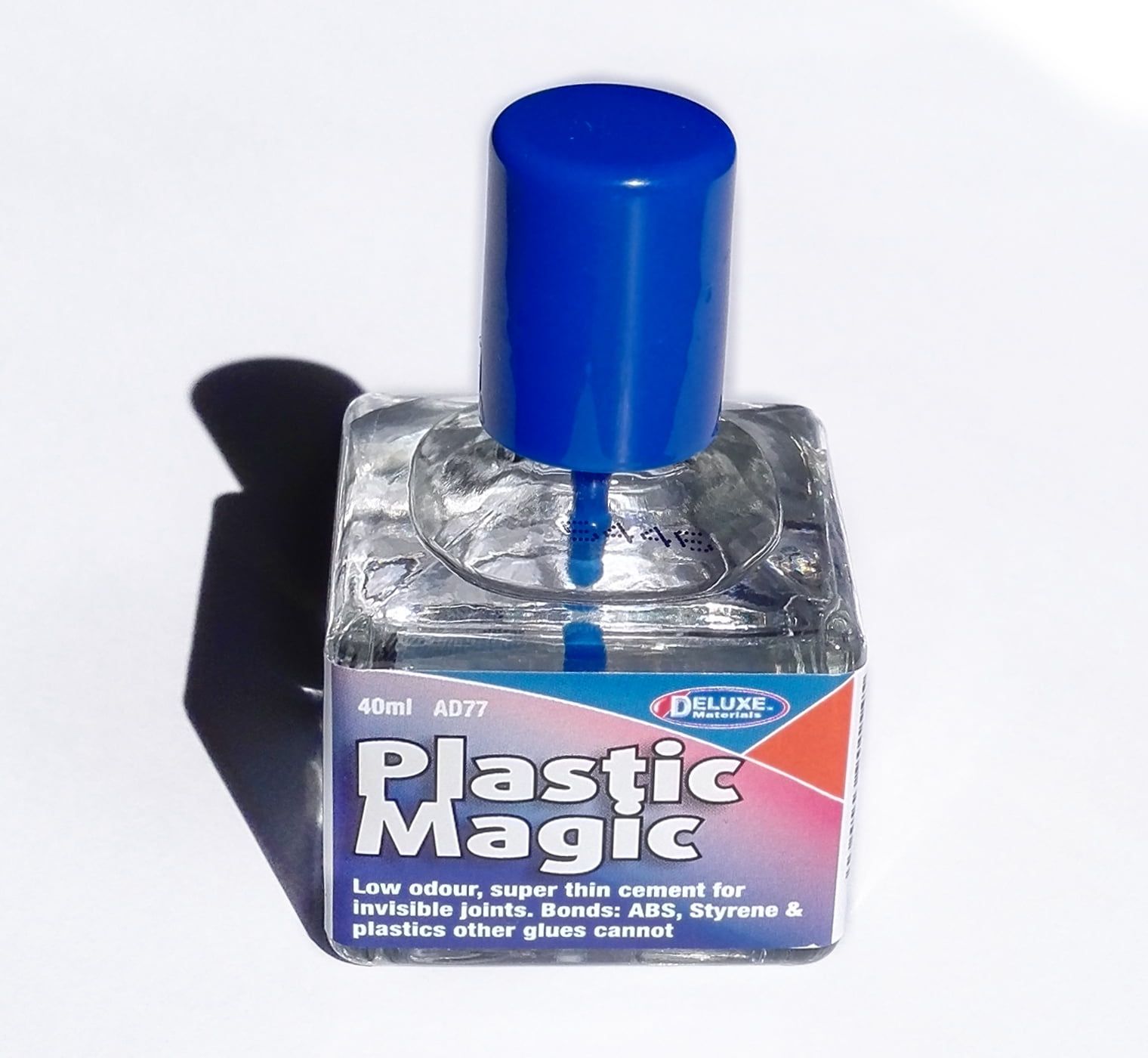 Deluxe Materials Plastic Magic AD77