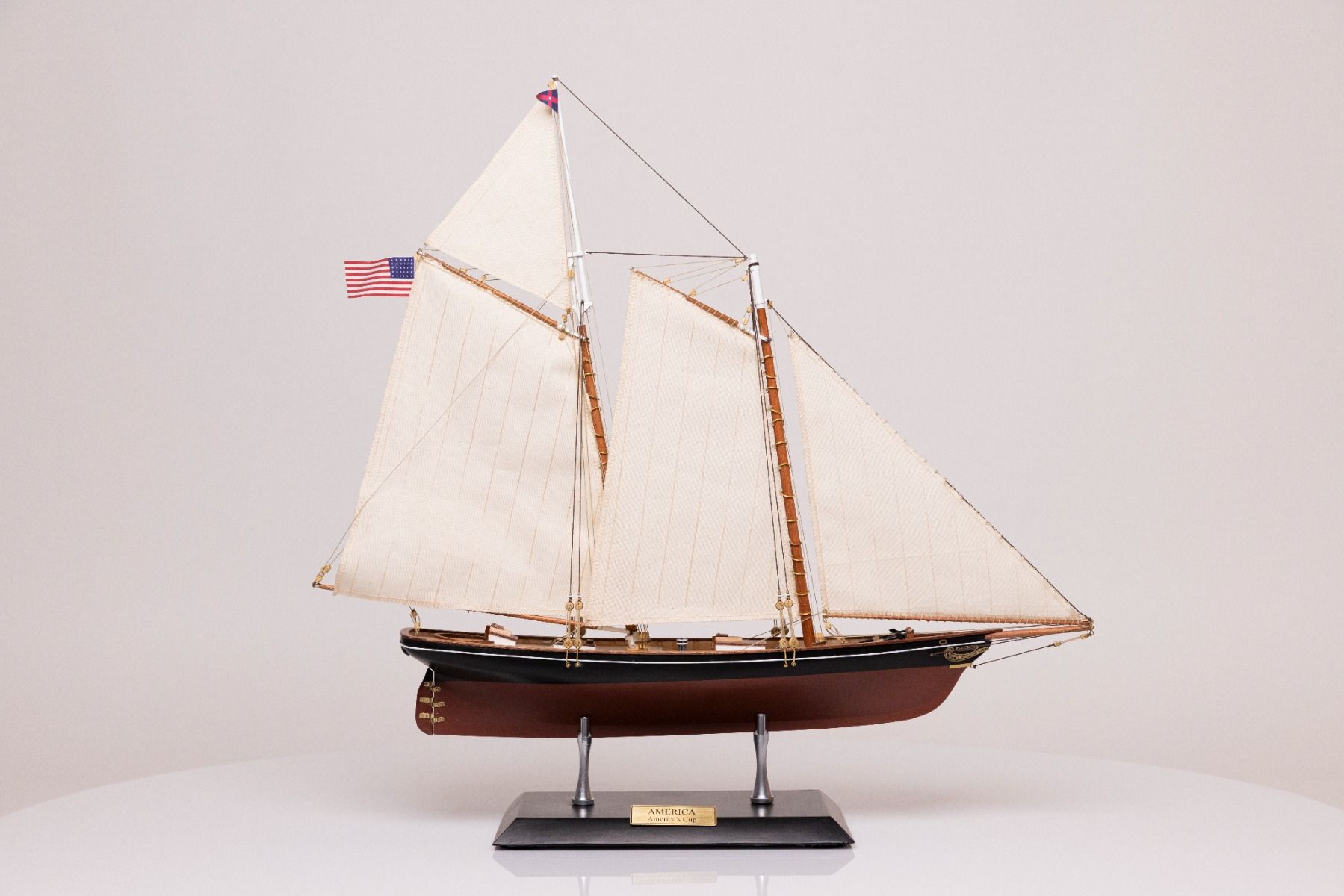 Occre 1/75 Scale America America's Cup Model Kit