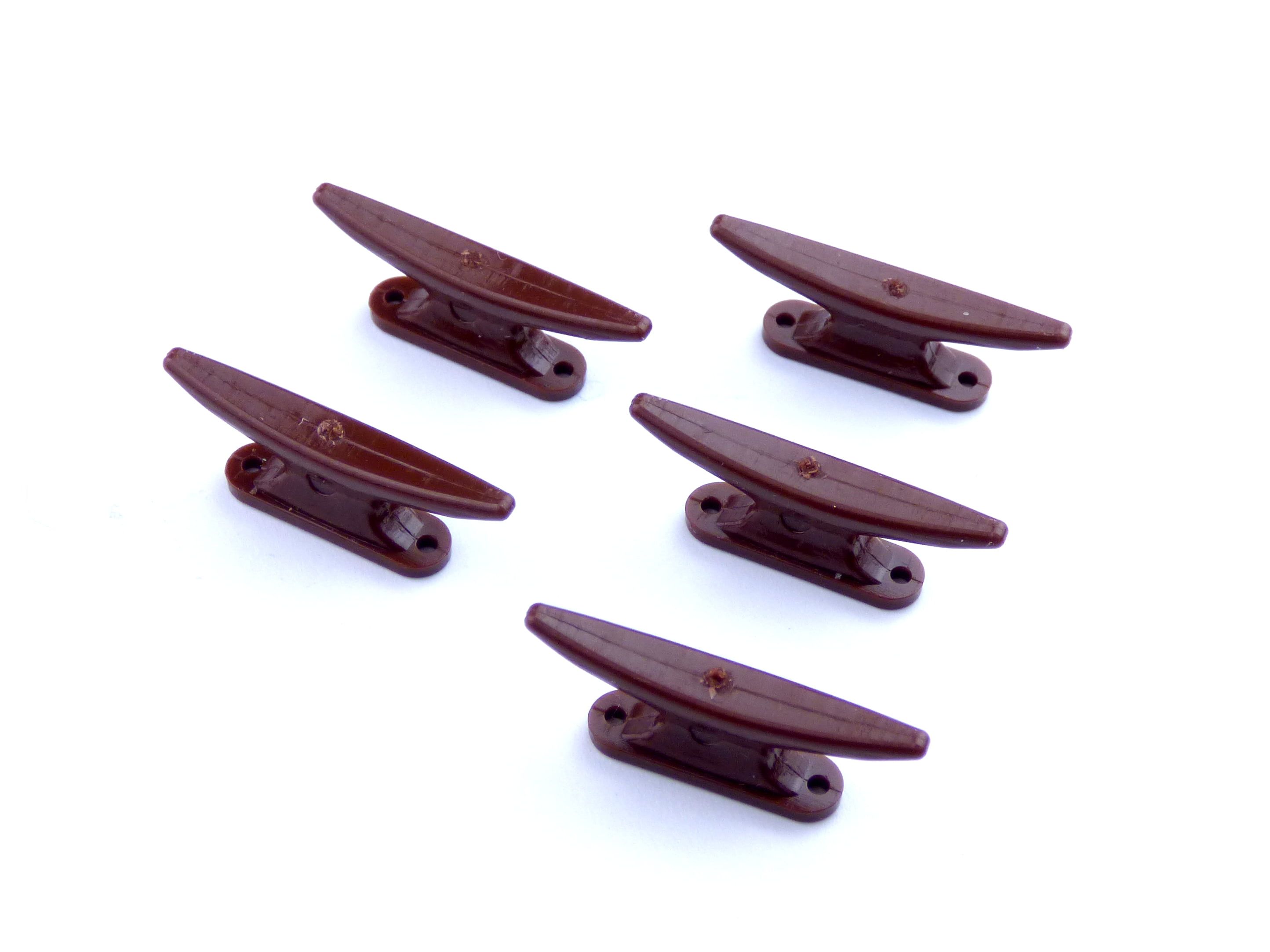 Aero Naut Plastic Cleats