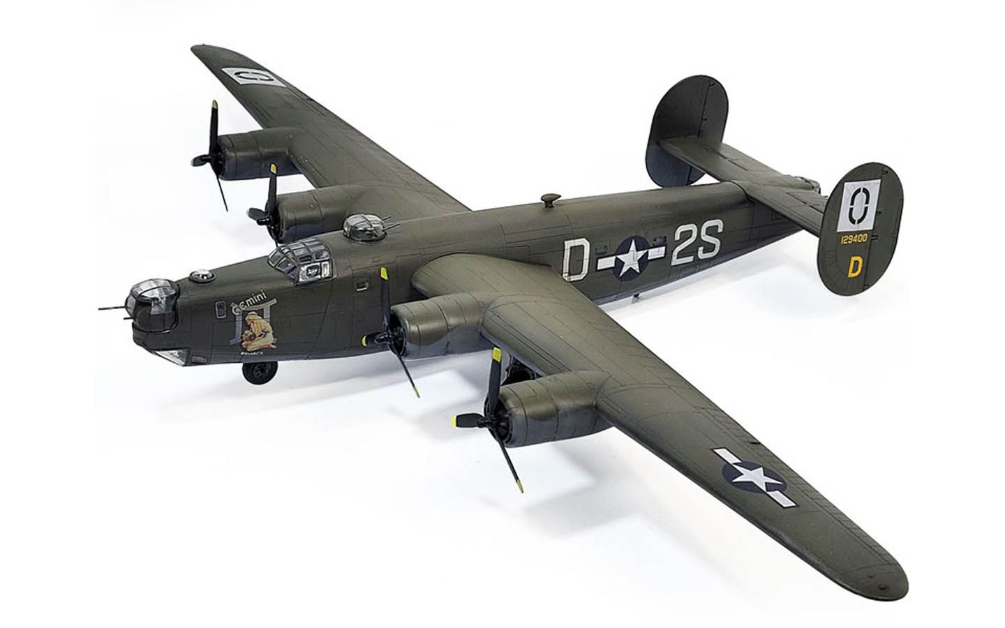 Academy 1/72 Scale USAAF B-24H Liberator "Zodiac" Model Kit