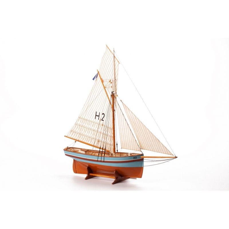 Billing Boats 1/50 Scale Henriette Marie Model Kit