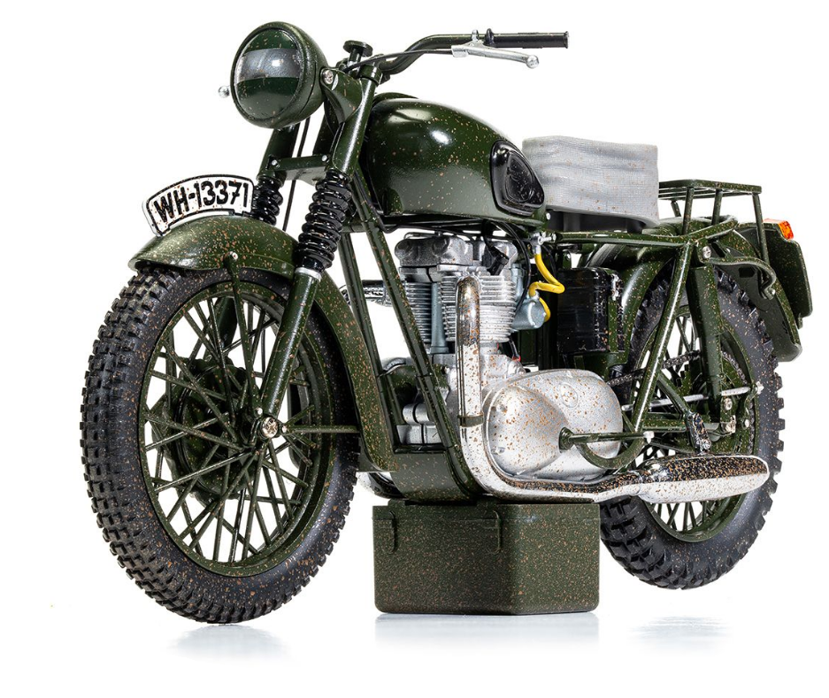 Corgi 1/12 Scale The Great Escape Triumph TR6 Trophy Motorcycle (Weathered) Die Cast Model