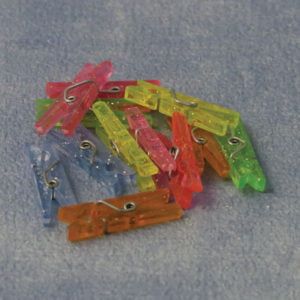 Pack of 12 Plastic Clothes Pegs for 12th Scale Dolls House