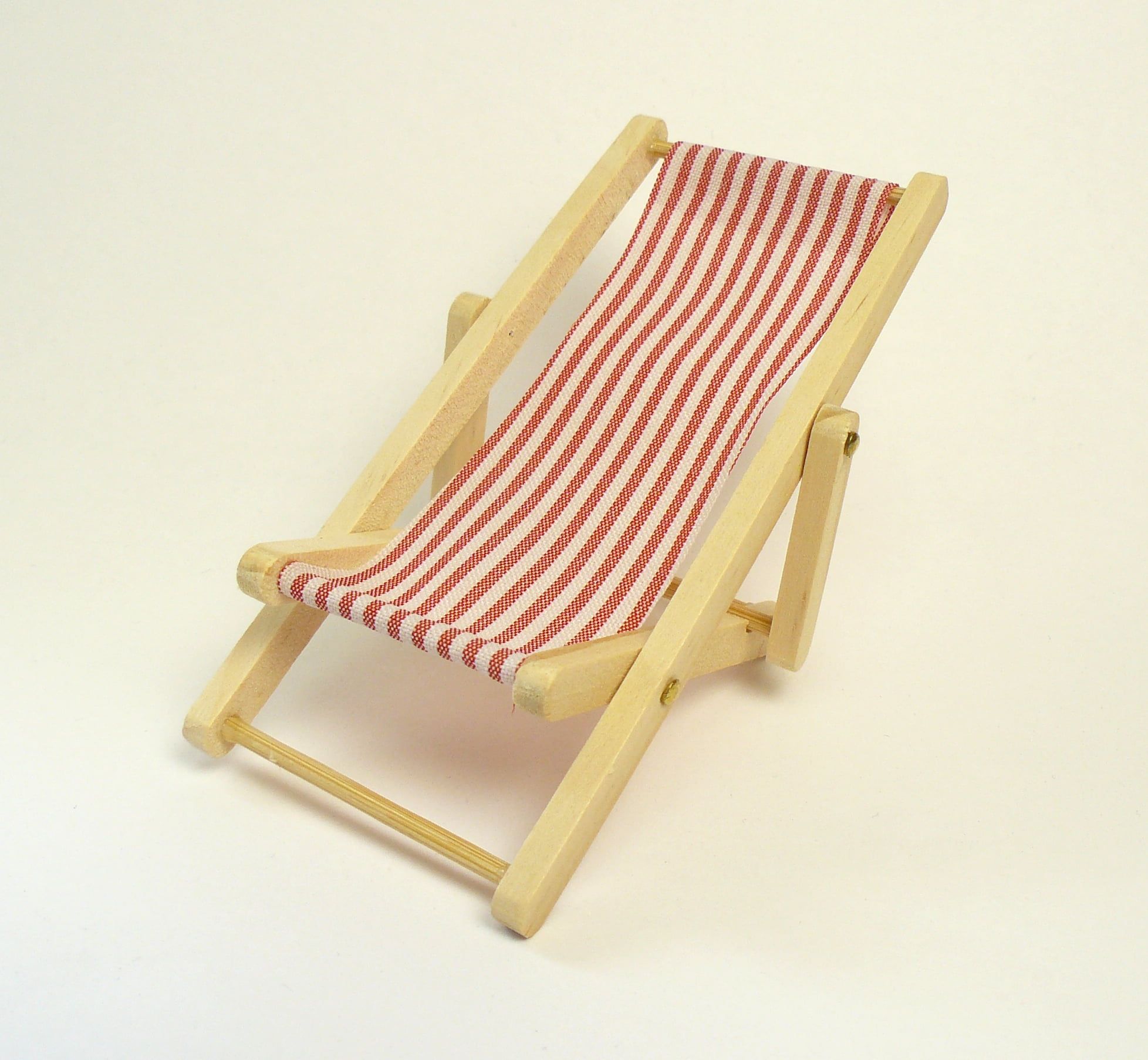 Red Deckchair for 12th Scale Dolls House