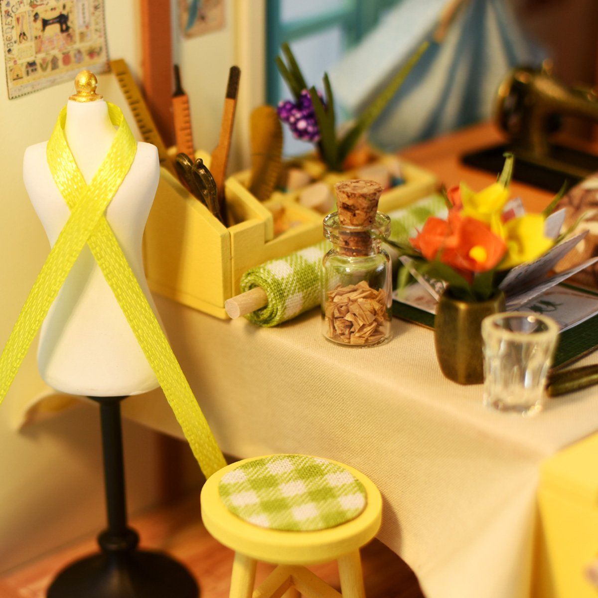 Rolife Lisa's Tailor DIY Sewing Room Miniature Kit Hobbies