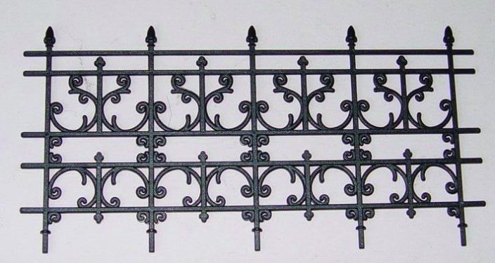 Period Plastic Fencing for 1/12 Scale Dolls House
