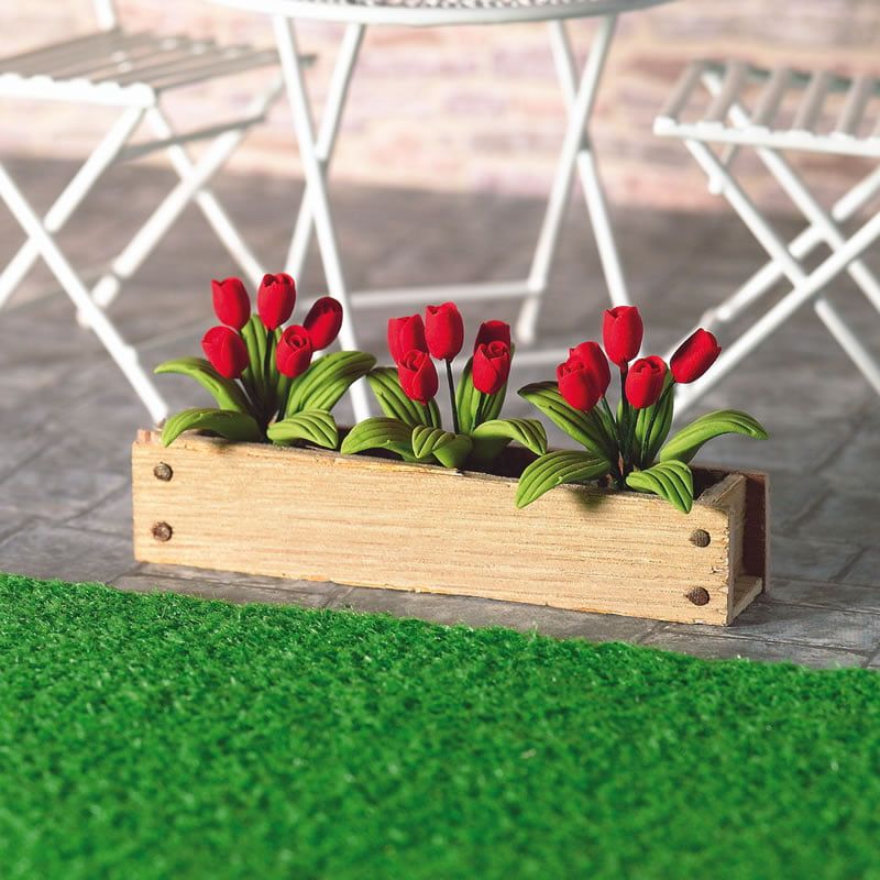 12th Scale Red Tulips Window Box 4269 Dolls House Emporium Hobbies