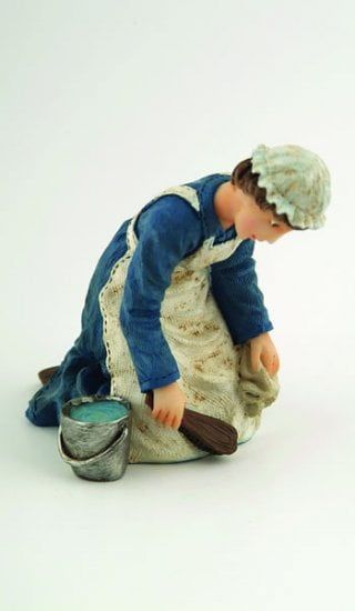 Kneeling Maid for 12th Scale Dolls House