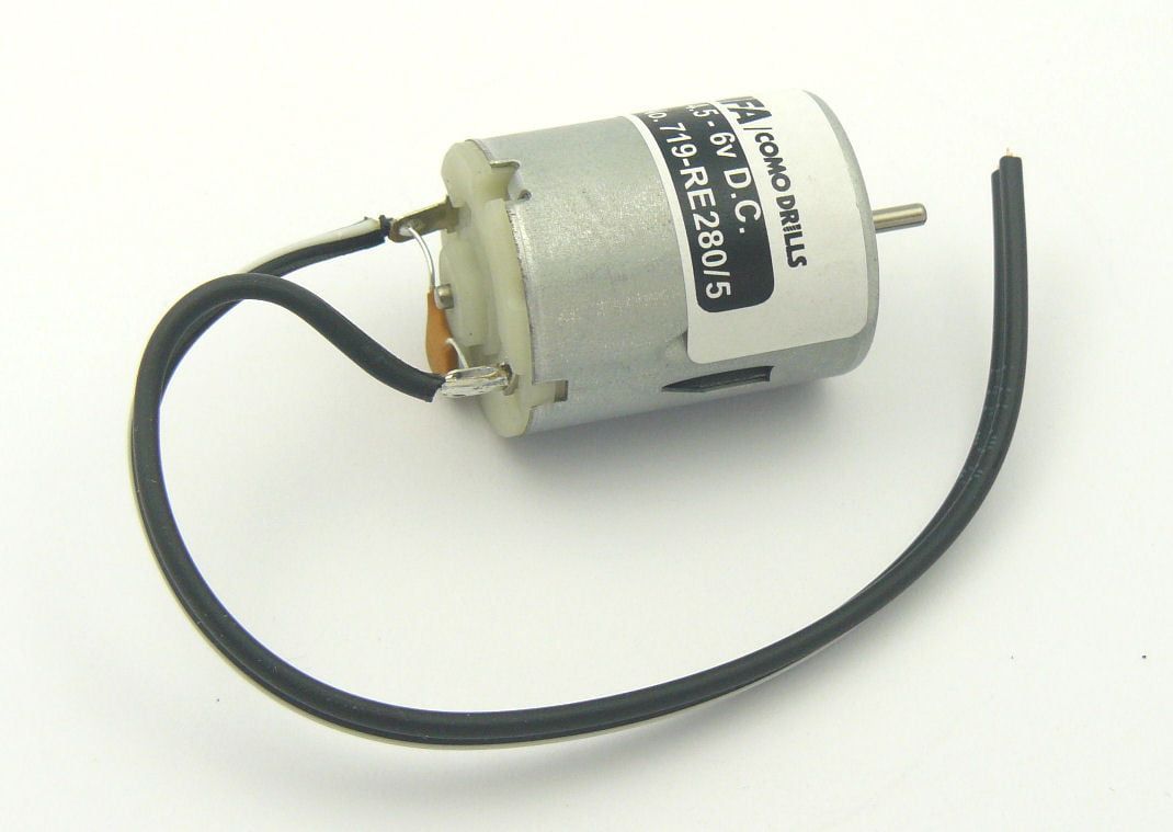 Dumas 1/72 Scale Carol Moran Harbour Tug RC Ready Model Kit - Carol Moran Motor & Couplings