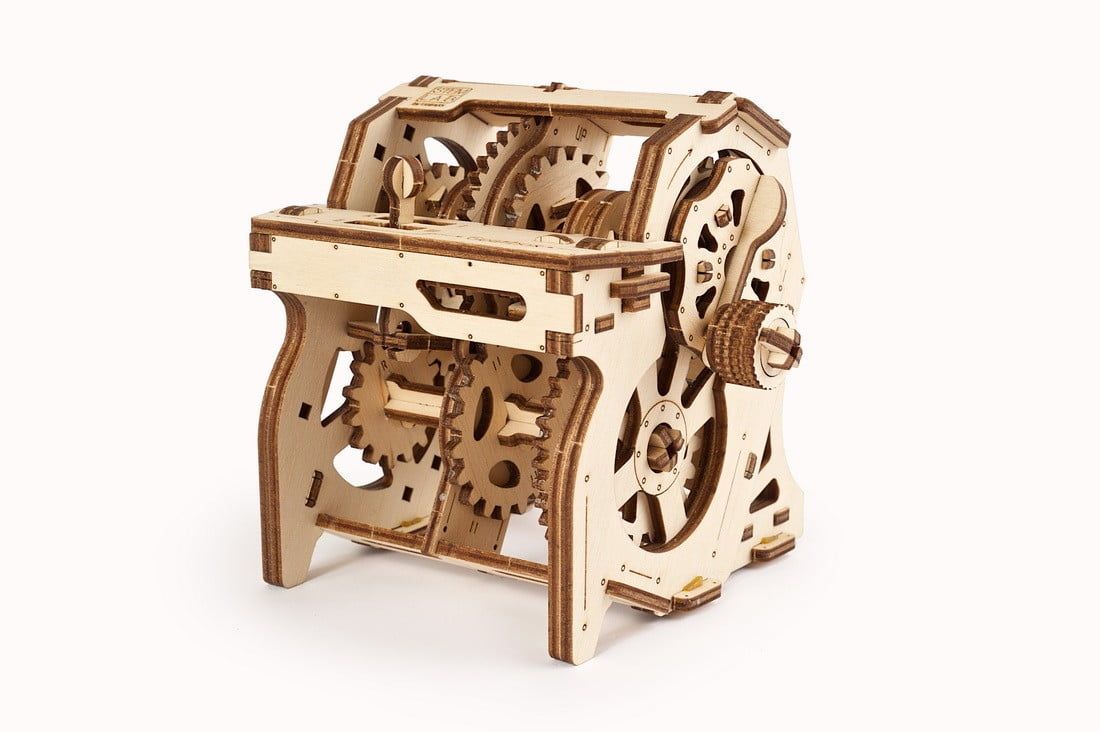 UGears Gearbox Educational Wooden Model Kit