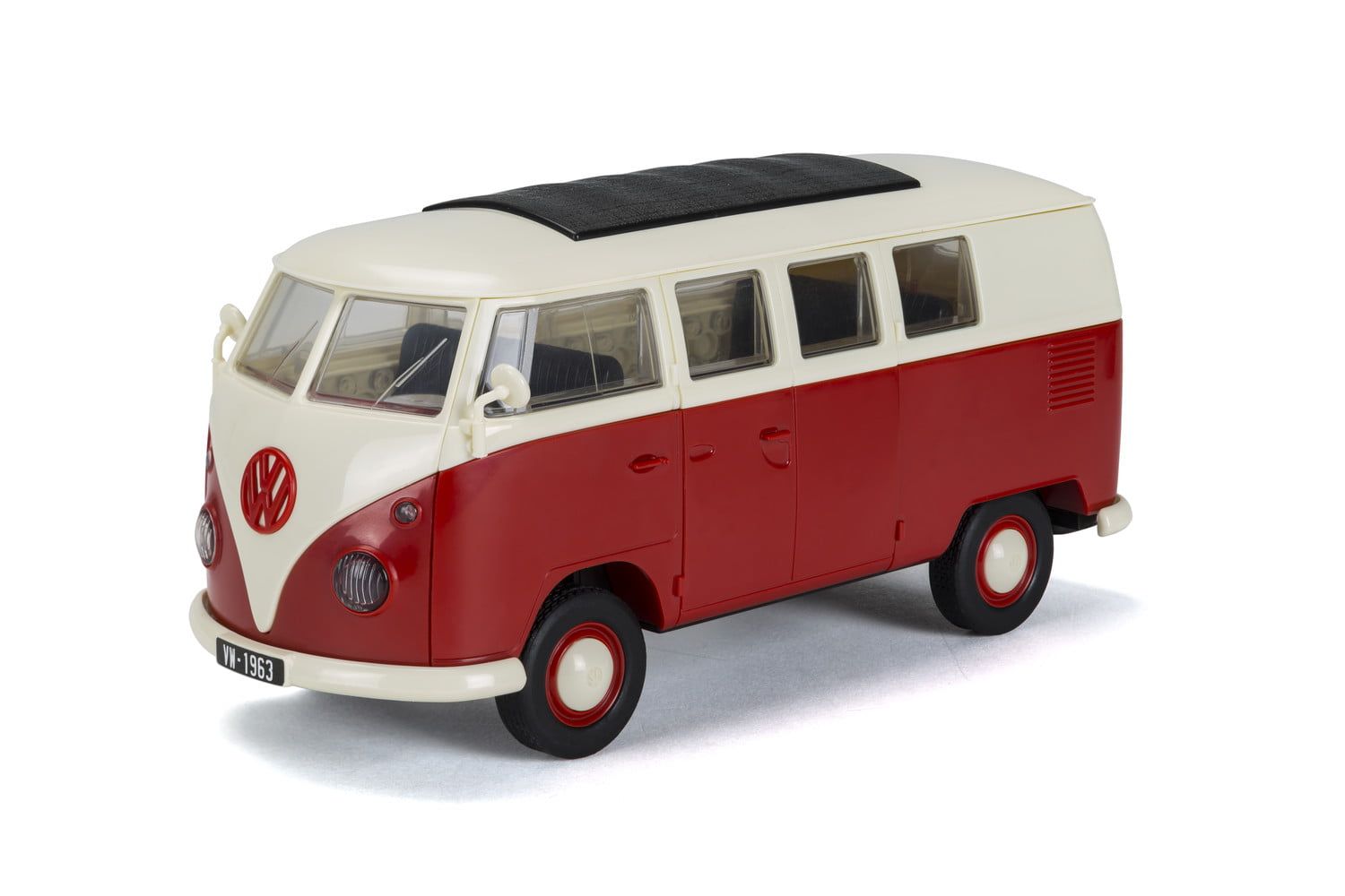  Airfix QUICKBUILD VW Camper Van - Red Plastic Model Kit