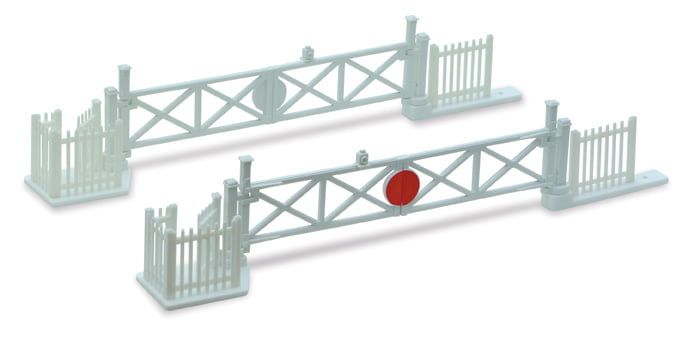 Peco Level Crossing Gates (4) with Wicket Gates and Fencing OO Gauge