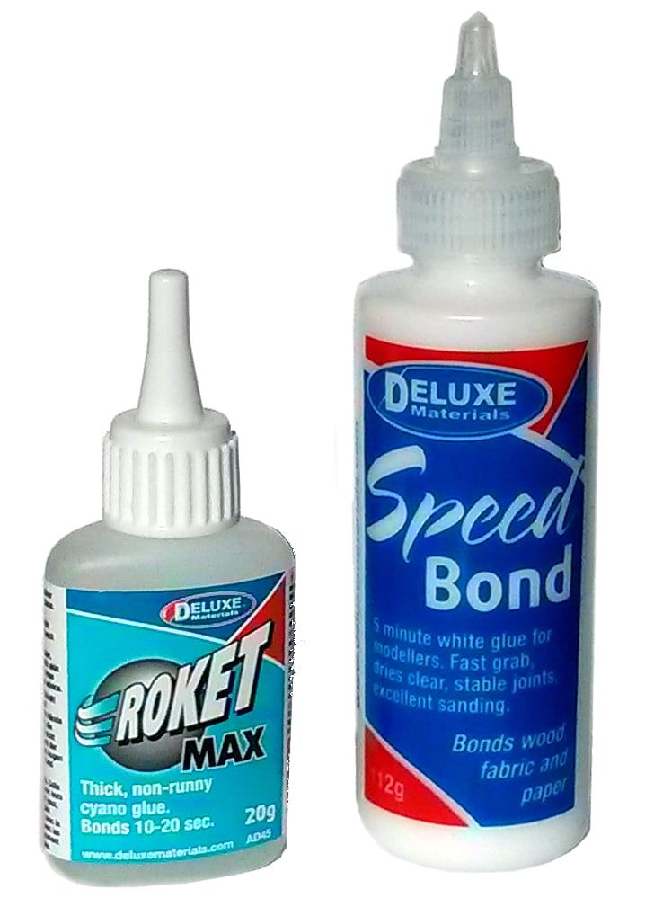 Deluxe Materials 30 ml Roket Plastic Glue