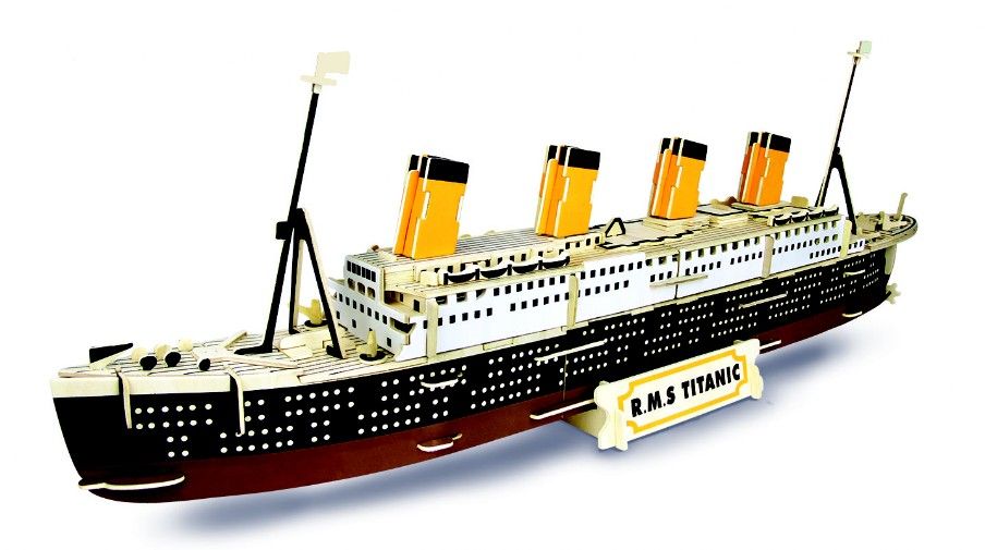 Quay Titanic Wooden Model Kit