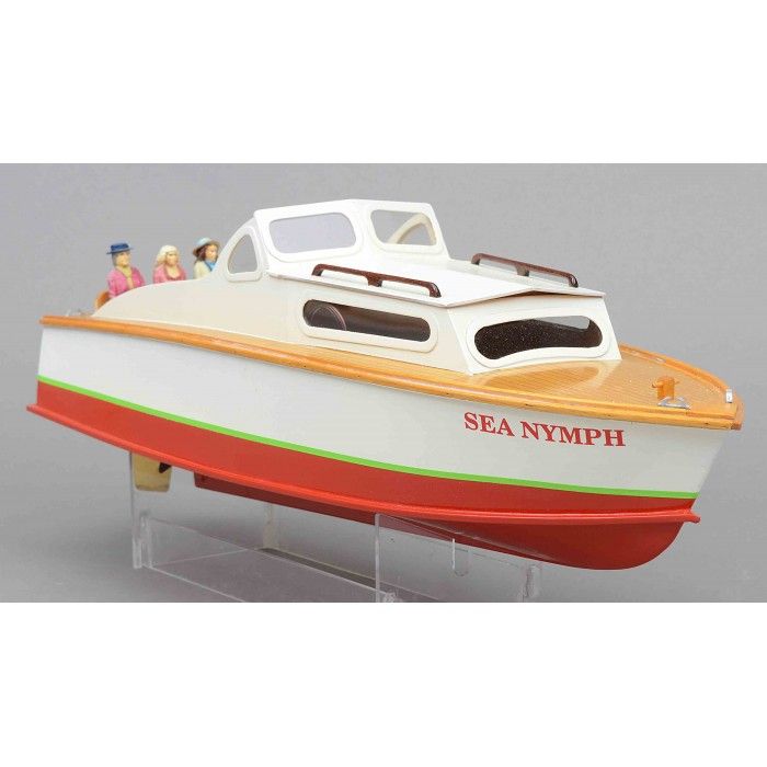 Slec Sea Nymph 18in with Fittings Model Kit