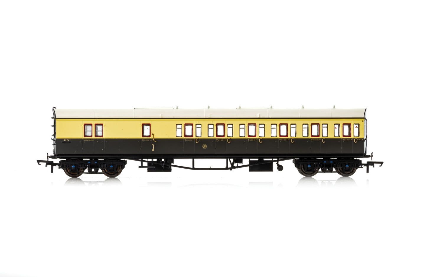 Hornby GWR, Collett 57' Bow Ended D98 Six Compartment Brake Third (Right Hand), 4972 - Era 3 OO Gauge