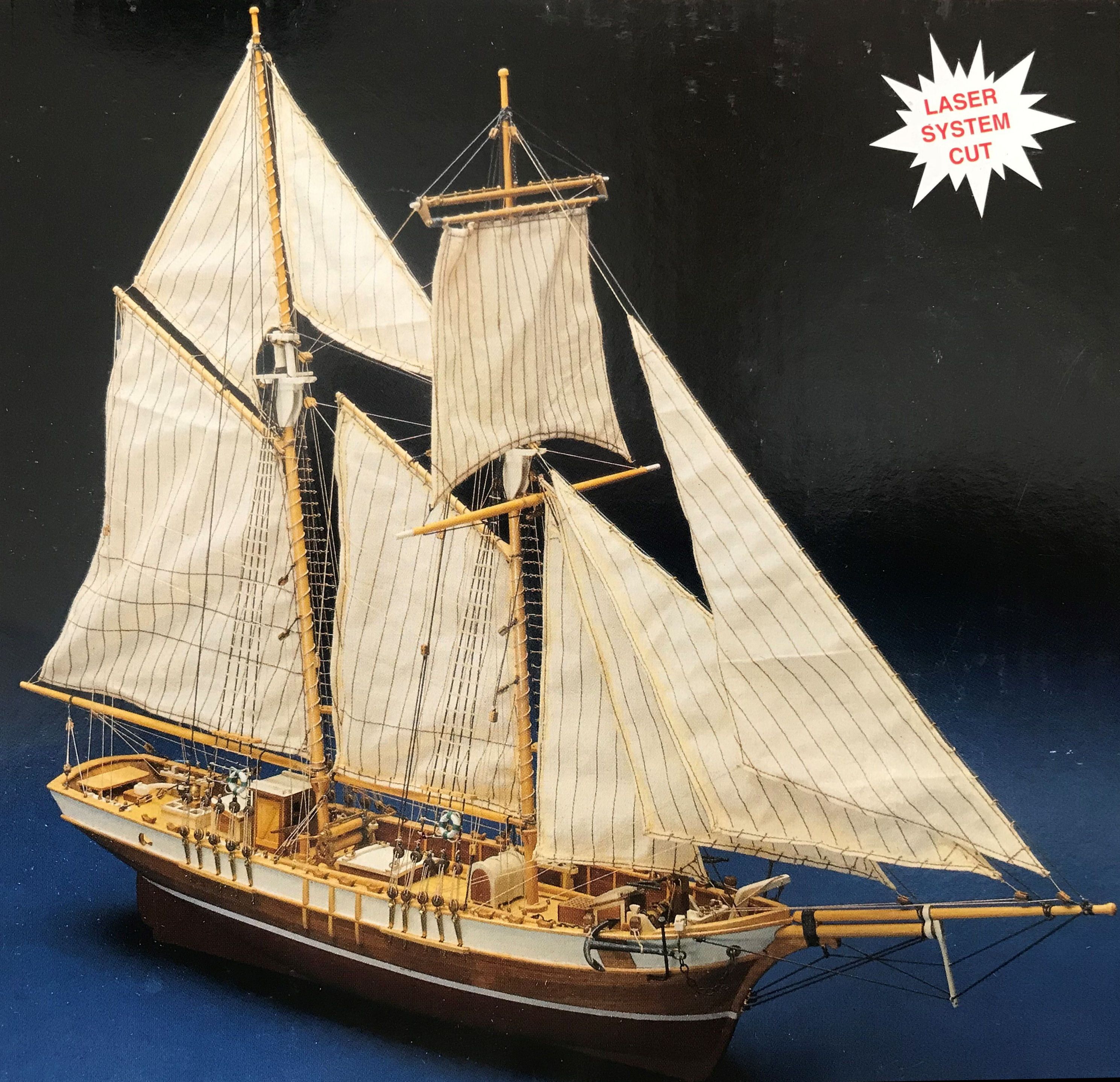 Mantua Models 1/47 Scale La Rose Ship Model Kit