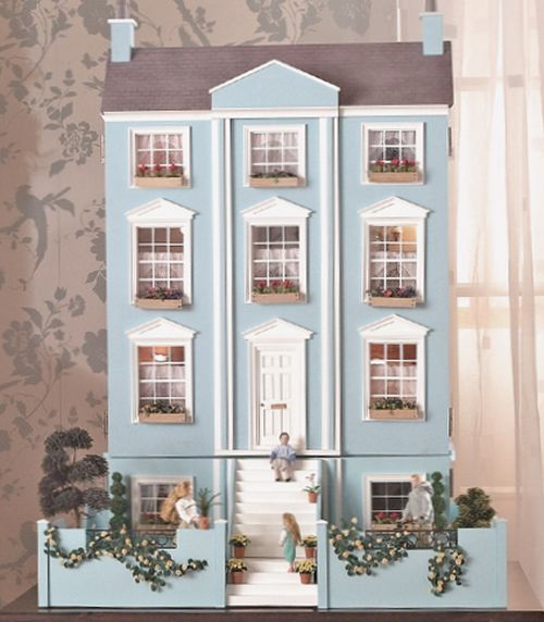 The Classical Georgian 12th Scale Dolls House Kit
