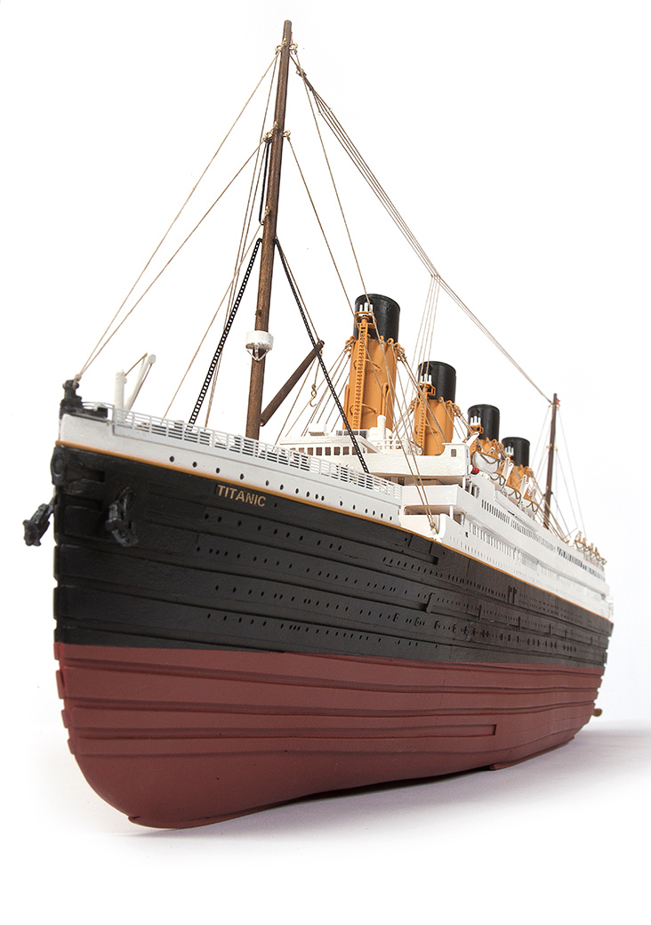  Occre RMS Titanic 1:300 Scale Wooden Model Display Kit