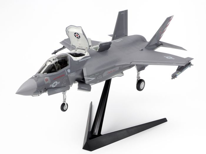 TAMIYA 1/48 F３５Ｂ　LIGHTNING Ⅱ 61125_4.jpg