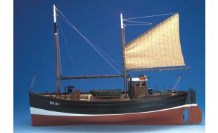 Caldercraft 1/40 Scale Fifie Amaranth Model Kit