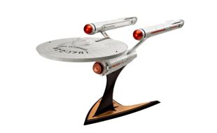 Revell 1/600 Scale Star Trek USS Enterprise NCC-1701 Model Kit