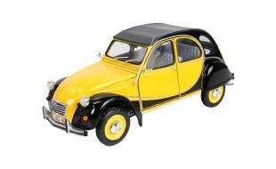 Revell 1/24 Scale Citroen 2CV Charleston Model Kit