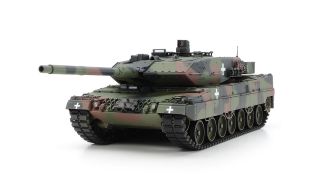 Tamiya 1/35  Scale Leopard 2A6 Tank Ukraine Model Kit
