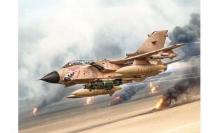 Italeri 1/32 Scale Tornado GR.1 Desert Storm RAF Aircraft Model Kit