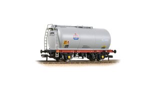Branchline BR 45T TTA Tank Wagon 'Amoco' Grey OO Gauge