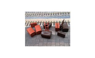Peco Trunks (4) Suitcases (6) & Trolley Sack Truck (2) OO Gauge