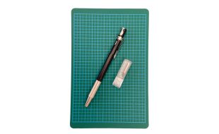 Expo pen knife with cutting mat