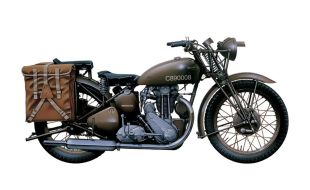 Italeri 1/9 Scale Triumph 3HW Military Solo Model Kit