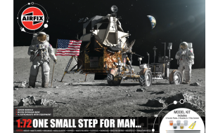Airfix 1/72 Scale One Small Step For Man Gift Set Model Kit