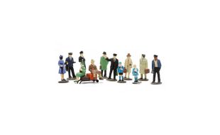 Kitmaster Platform Figures Kit