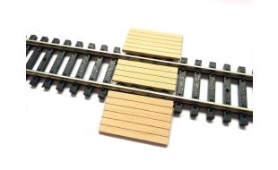 Scale Model Scenery New Timber Barrow Crossing/Foot Crossing Kit OO Gauge
