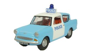 Oxford Diecast 1/76 Scale Ford Anglia Police Panda Car Die Cast Model