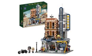 Pantasy Motorcycle Restaurant Building Model Kit